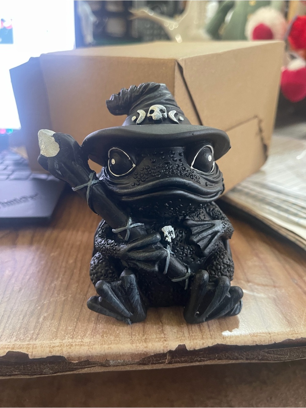 Gothic frog figurine